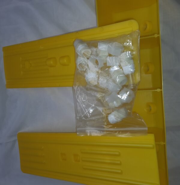 Alimentador Nodriza Para Lechones 8 Compartimentos Y Chupos